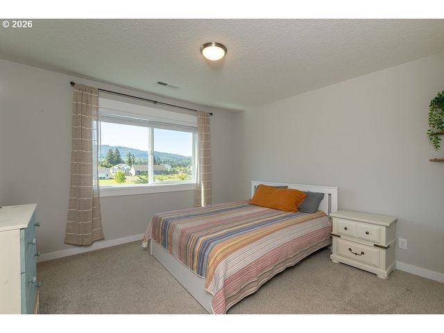 26917 Ne YACOLT Rd, Yacolt, WA 98675