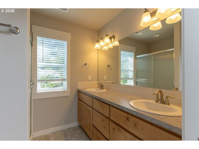 26917 Ne YACOLT Rd, Yacolt, WA 98675