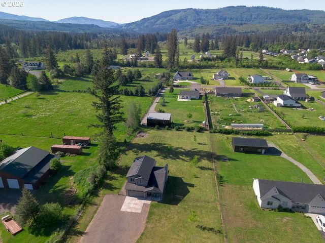 26917 Ne YACOLT Rd, Yacolt, WA 98675