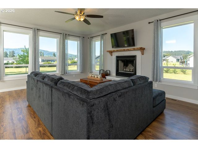 26917 Ne YACOLT Rd, Yacolt, WA 98675