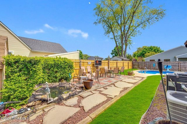 517 Maple Street, Lakehurst, NJ 08733