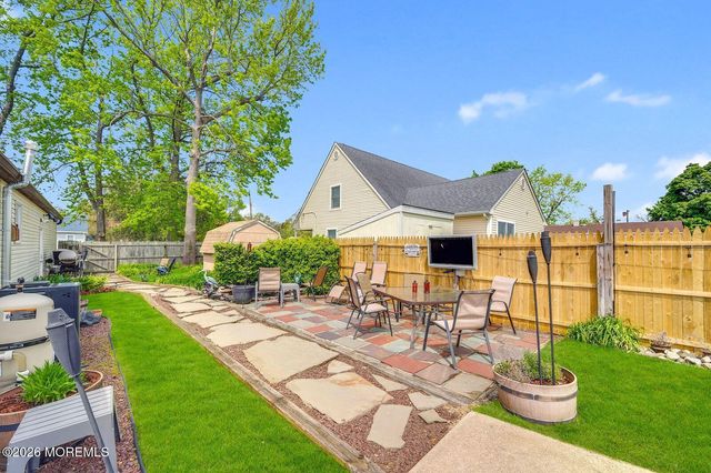 517 Maple Street, Lakehurst, NJ 08733