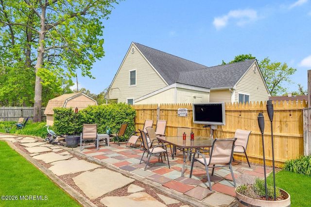 517 Maple Street, Lakehurst, NJ 08733