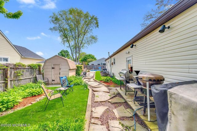 517 Maple Street, Lakehurst, NJ 08733
