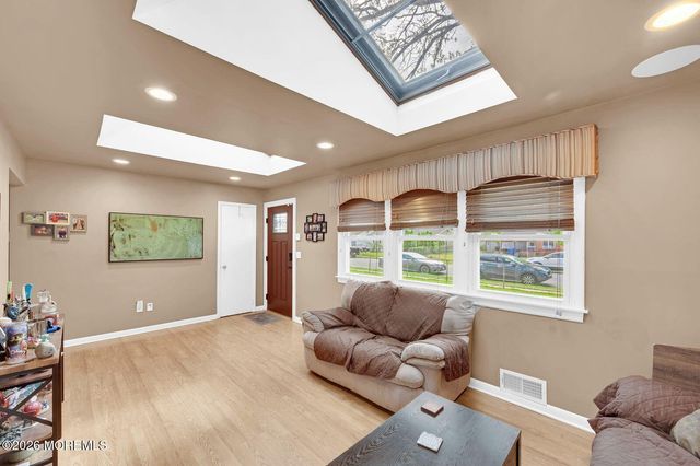 517 Maple Street, Lakehurst, NJ 08733