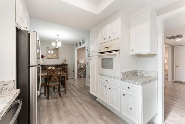 94 Gloucester Way B, Monroe, NJ 08831