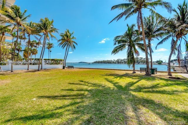 150 SE 25th Rd 4C, Miami, FL 33129