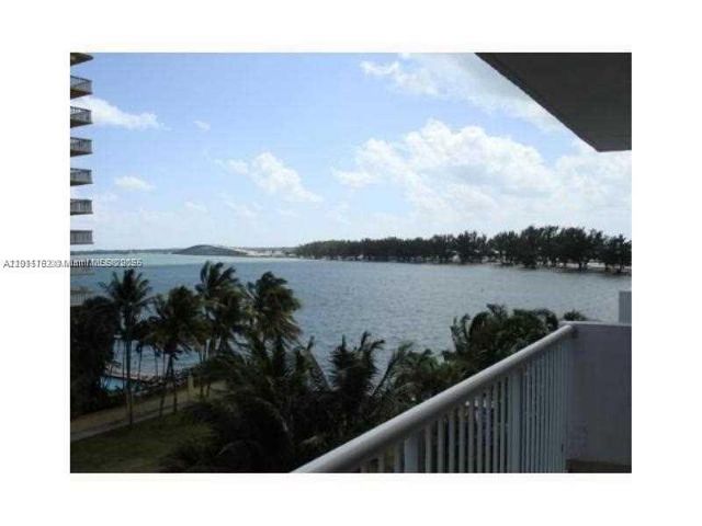 150 SE 25th Rd 4C, Miami, FL 33129