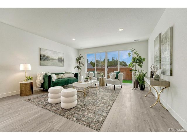 275 Vista Cliff Cir, Castle Rock, CO 80104