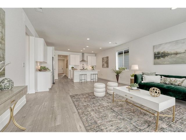 275 Vista Cliff Cir, Castle Rock, CO 80104