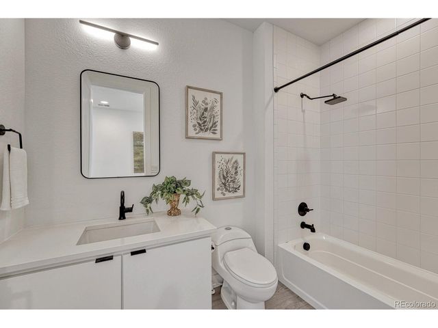 275 Vista Cliff Cir, Castle Rock, CO 80104