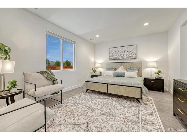 275 Vista Cliff Cir, Castle Rock, CO 80104