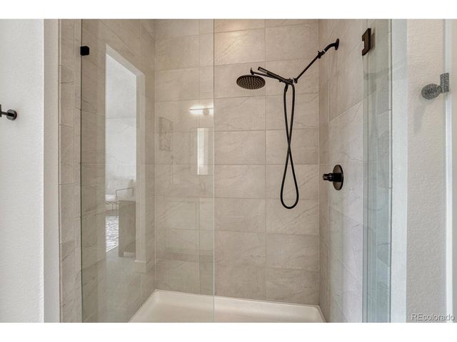 275 Vista Cliff Cir, Castle Rock, CO 80104