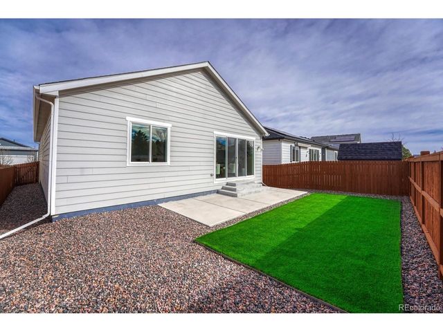 275 Vista Cliff Cir, Castle Rock, CO 80104