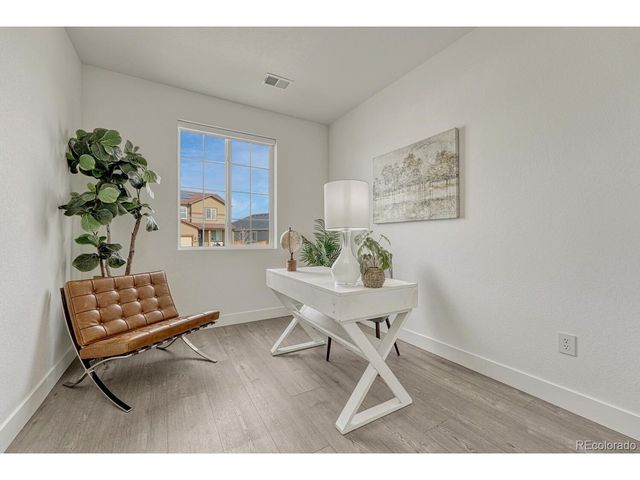 275 Vista Cliff Cir, Castle Rock, CO 80104