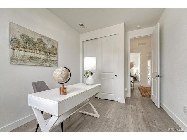 275 Vista Cliff Cir, Castle Rock, CO 80104