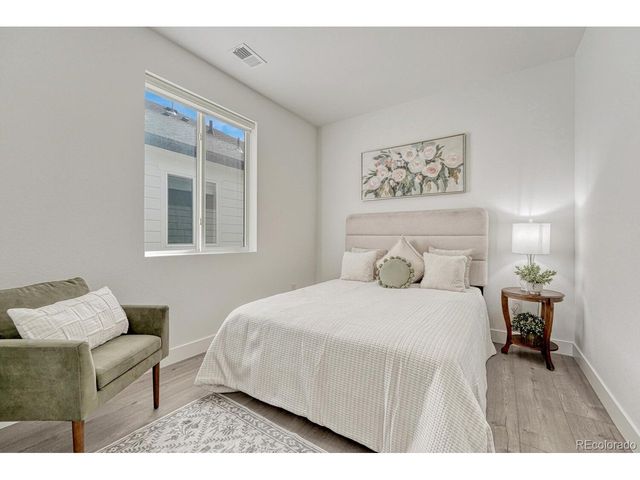 275 Vista Cliff Cir, Castle Rock, CO 80104