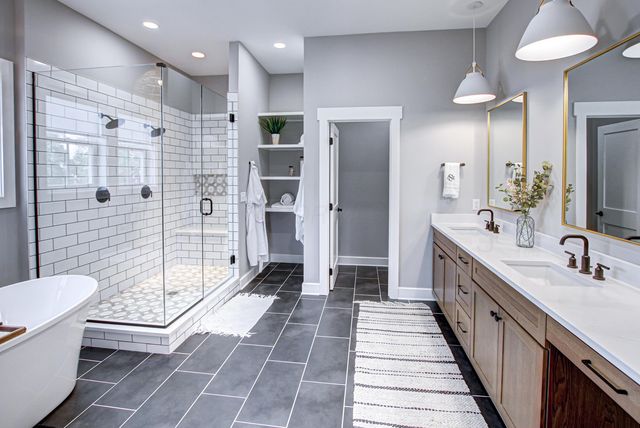 986 Lale Point, Delaware, OH 43015