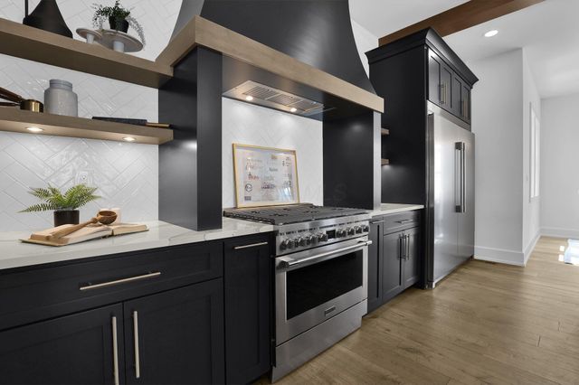 986 Lale Point, Delaware, OH 43015