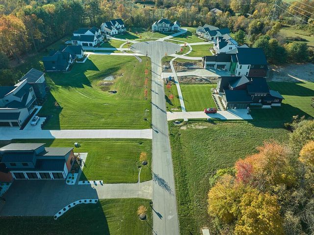 986 Lale Point, Delaware, OH 43015