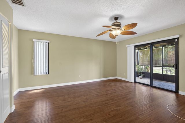 67 Macadamia Court, Royal Palm Beach, FL 33411