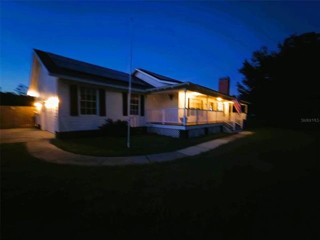 17430 SPRING VALLEY ROAD, Dade City, FL 33523