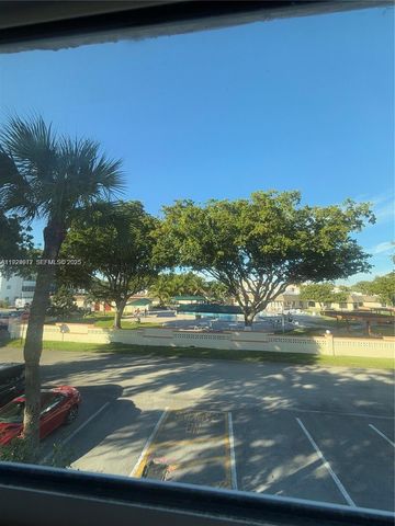 4270 NW 40th Street 202, Lauderdale Lakes, FL 33319