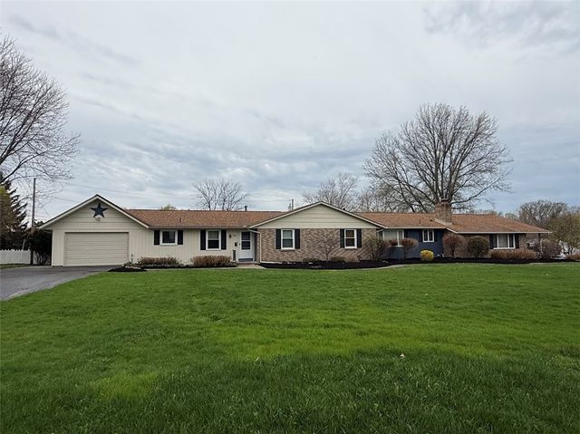 1063-1065 Bay Road, Webster, NY 14580