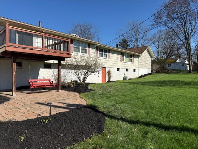 1063-1065 Bay Road, Webster, NY 14580