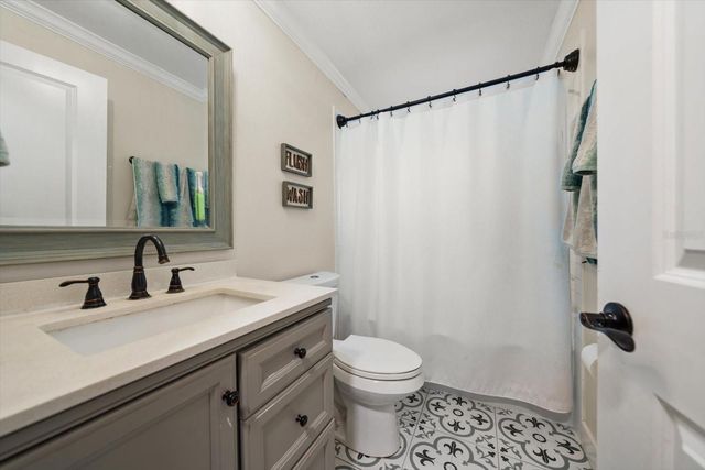 521 MERAVAN DRIVE, Palm Harbor, FL 34683