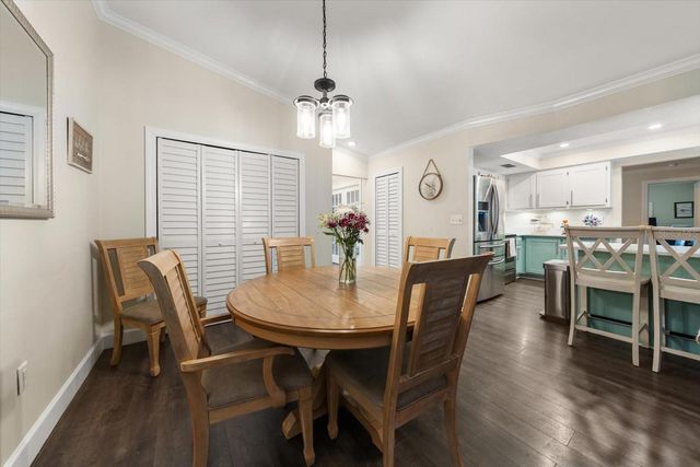 521 MERAVAN DRIVE, Palm Harbor, FL 34683
