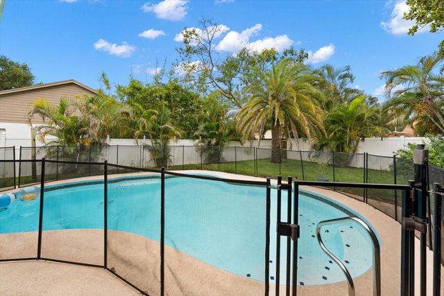 521 MERAVAN DRIVE, Palm Harbor, FL 34683