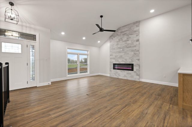 58 Hallies Way, Somerset, KY 42503