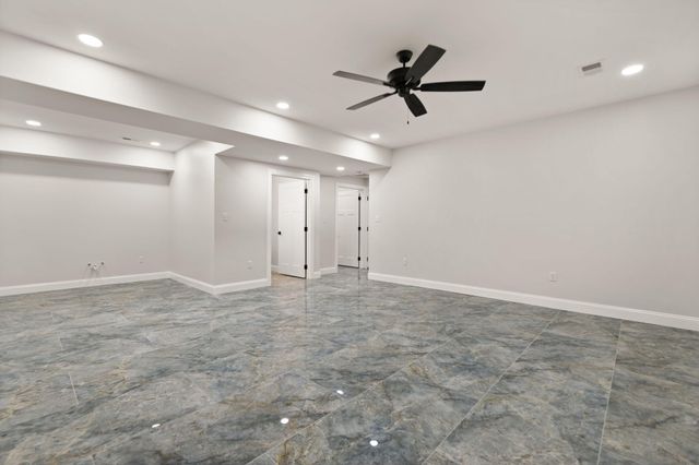 58 Hallies Way, Somerset, KY 42503