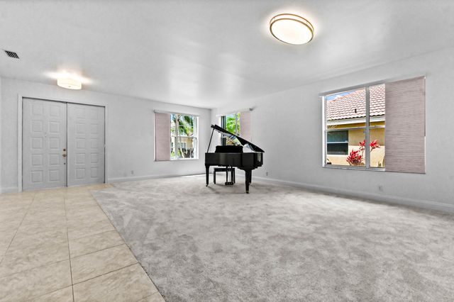 5705 Descartes Circle, Boynton Beach, FL 33472