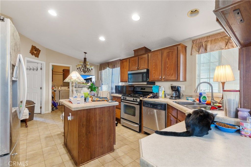 9080 Bloomfield 116, Cypress, CA 90630 — photo 5