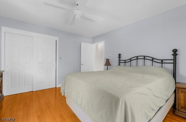 17 Ridge Rd, Raritan Twp., NJ 08822