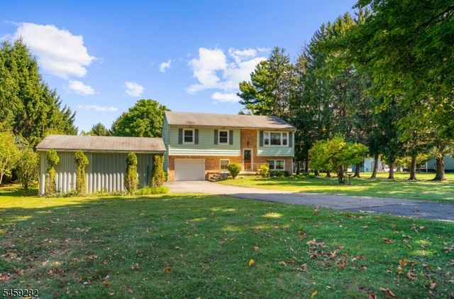 17 Ridge Rd, Raritan Twp., NJ 08822