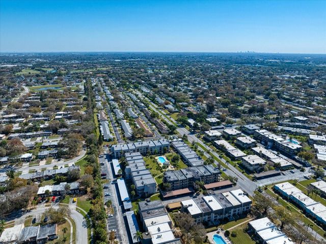 8693 BARDMOOR BOULEVARD 205, Seminole, FL 33777
