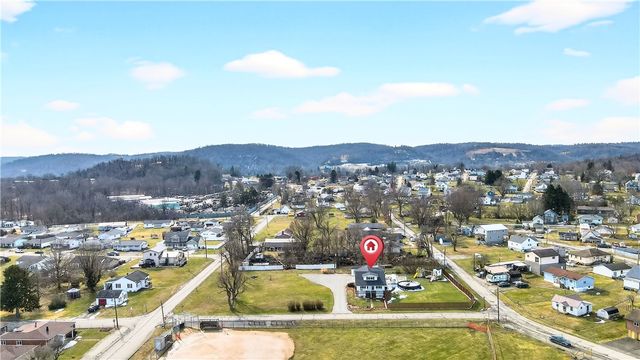 312 Victoria Street, Belle Vernon, PA 15012