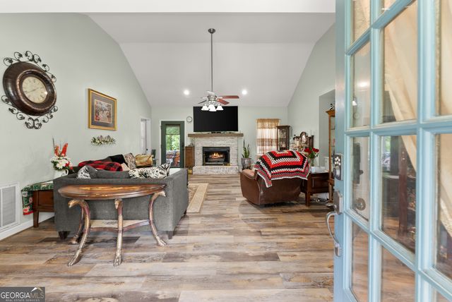 918 Old Pendergrass Road, Jefferson, GA 30549