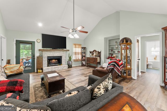 918 Old Pendergrass Road, Jefferson, GA 30549