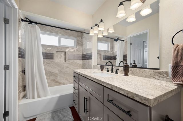 4524 Jamestown, Yorba Linda, CA 92886