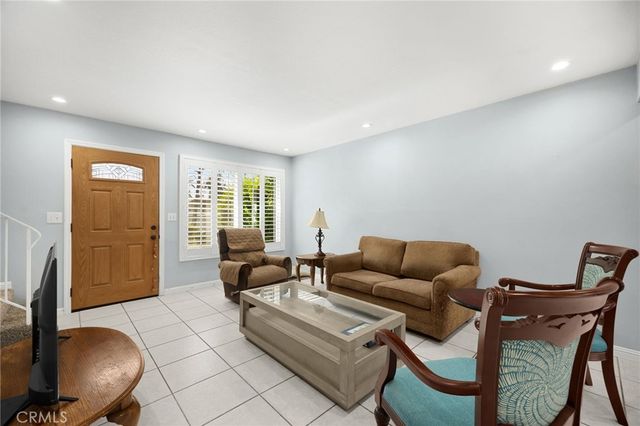 4524 Jamestown, Yorba Linda, CA 92886