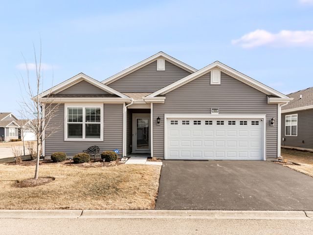 1655 Windsor Road, Pingree Grove, IL 60140