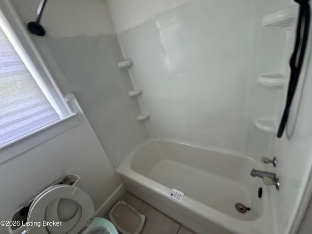 111 Highland Ave, Vine Grove, KY 40175