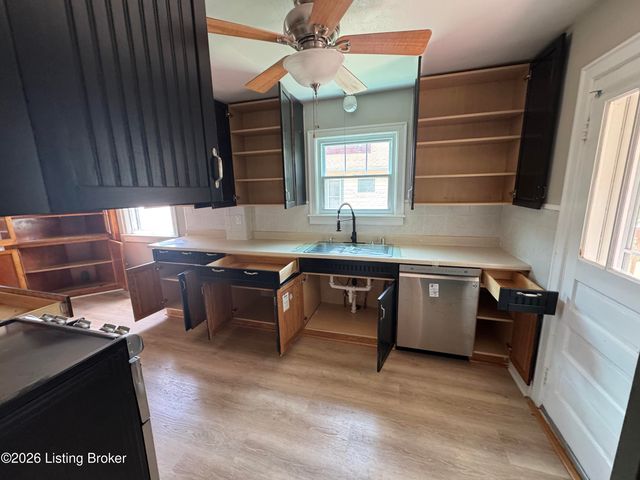 111 Highland Ave, Vine Grove, KY 40175