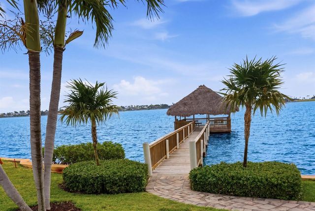 47 N Lakeshore Drive, Hypoluxo, FL 33462