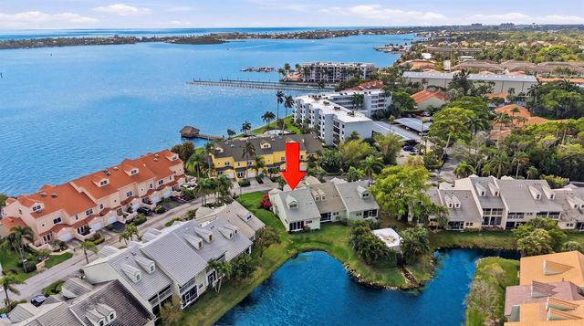 47 N Lakeshore Drive, Hypoluxo, FL 33462