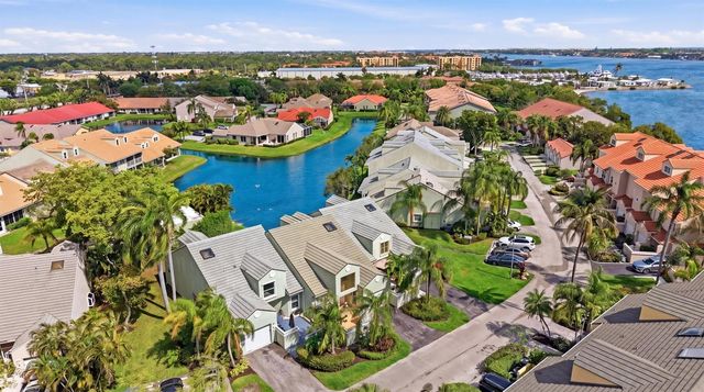 47 N Lakeshore Drive, Hypoluxo, FL 33462